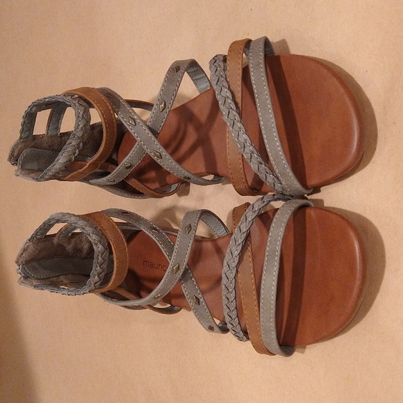Maurices Shoes - Maurices Sandals Dk. Gray & Dk. Tan, Size 7 1/2